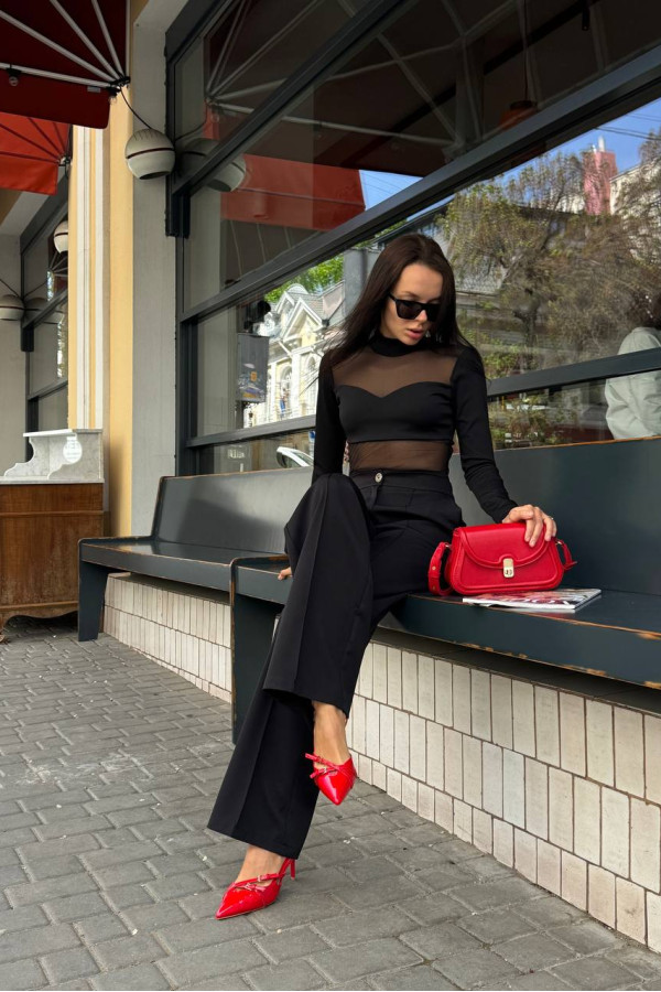 Боді чорний з вставками з сітки 