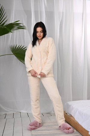 Махрова піжама тепла молочна 