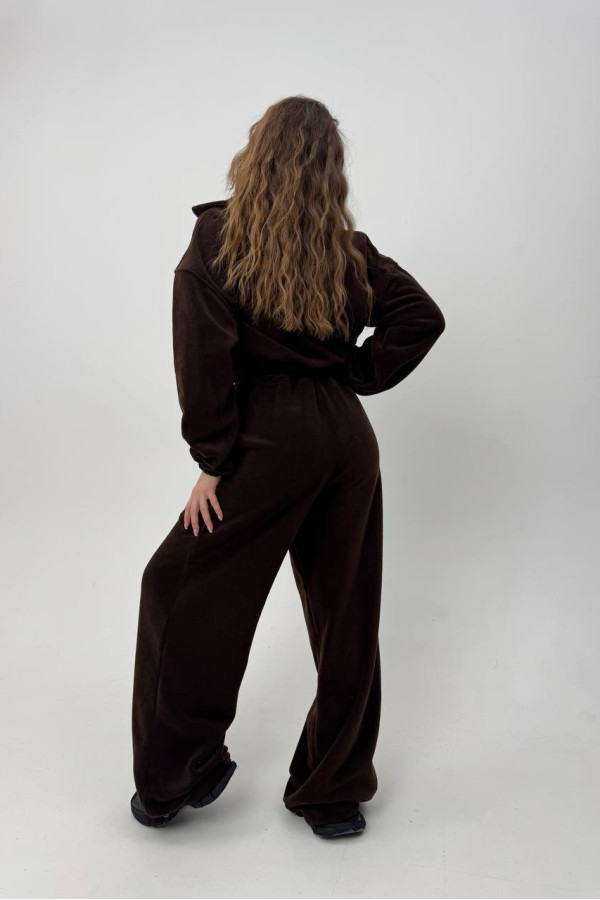 Стильний шоколадний комбінезон 