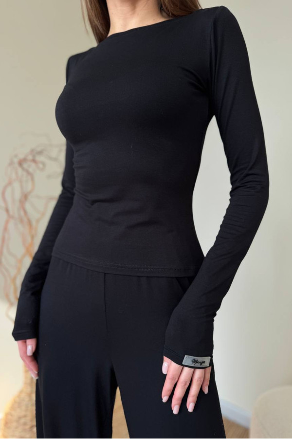 Костюм з вільними штанами чорний