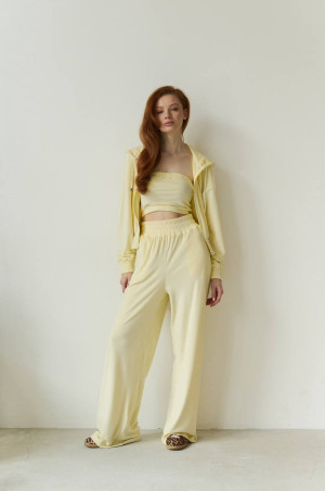 Костюм велюровий лимонний