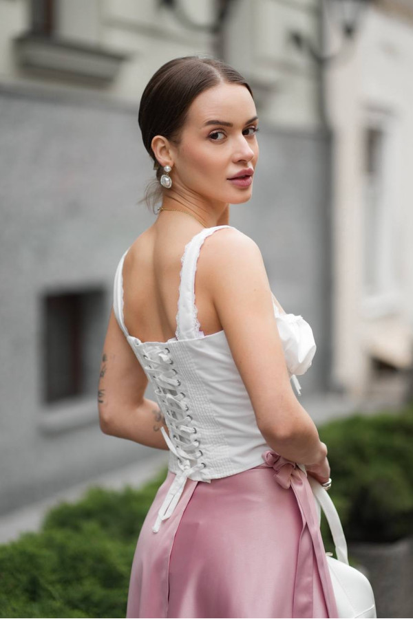 Корсет молочний 