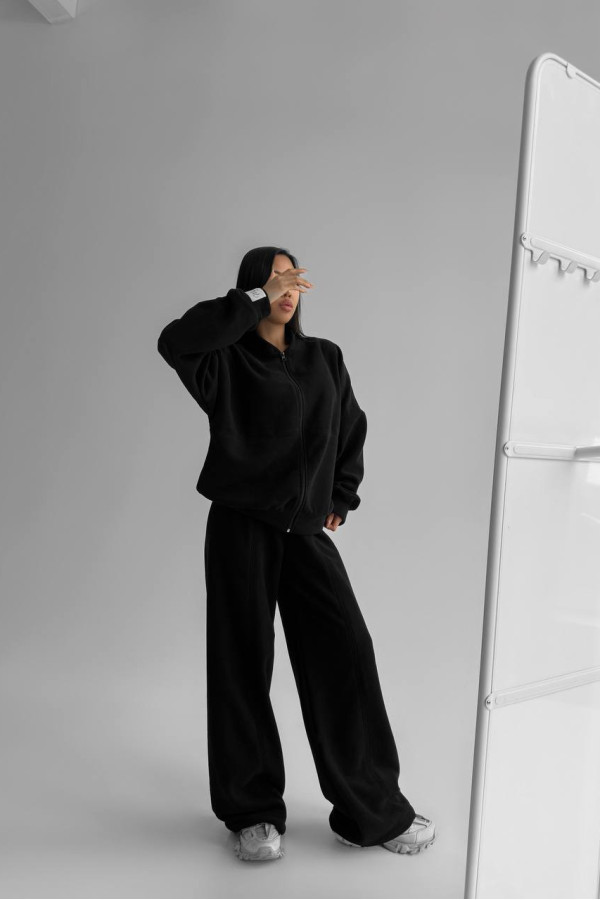 Костюм в стилі Зара чорний