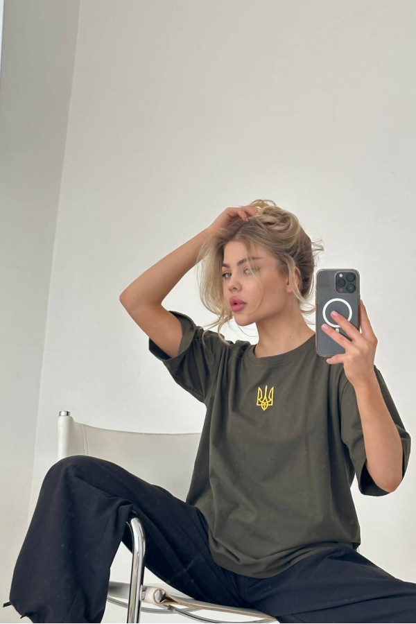 Футболка з вишивкою патріотична хакі