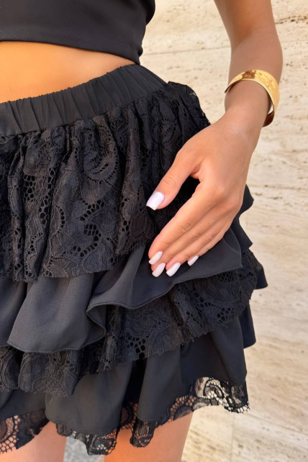 Спідниця з рюшами чорна