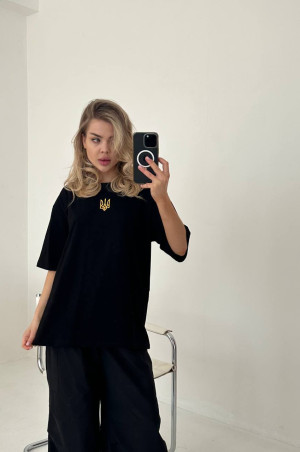 Футболка з вишивкою патріотична чорна