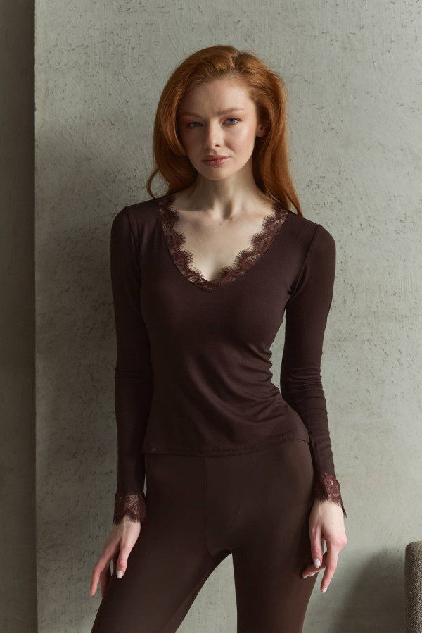 Лонг з мереживом шоколадного кольору