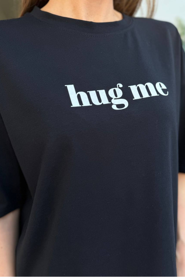 Футболка  Hug me  чорна