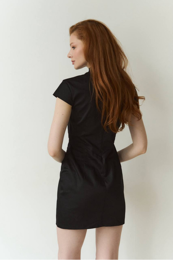 Сукня  в стилі бренду чорного кольору