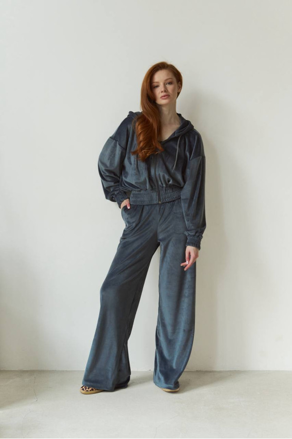 Костюм велюровий графітовий