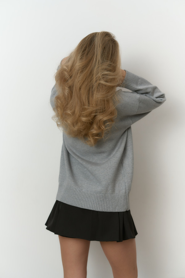 Светр Ami сірий з білим сердечком