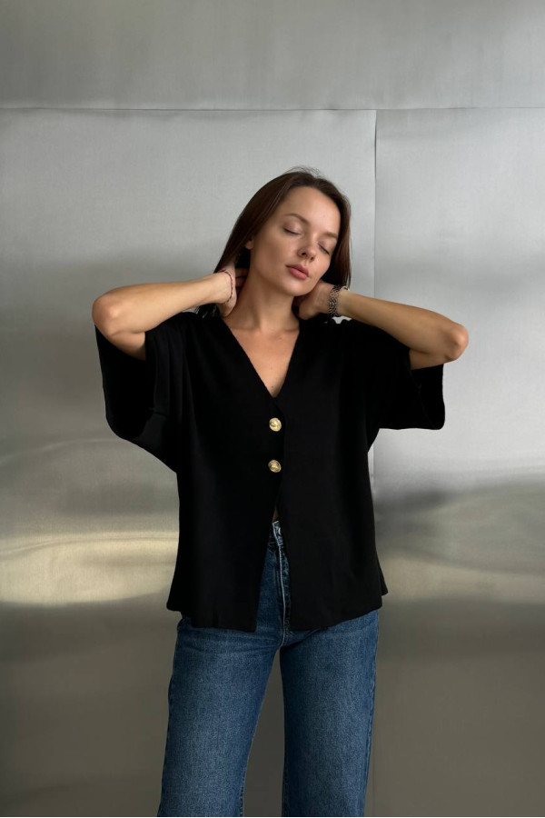 Кардиган в стилі бренду