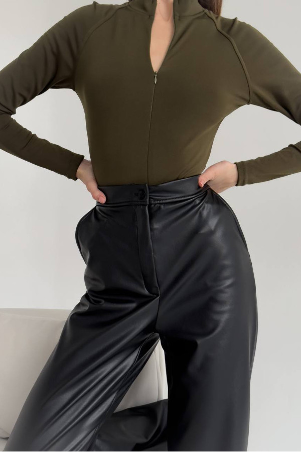 Боді з рукавами кольору  хакі 