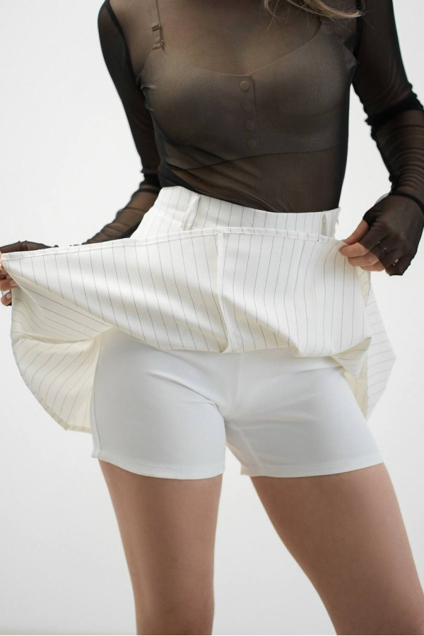 Спідниця-шорти молочна в смужку 