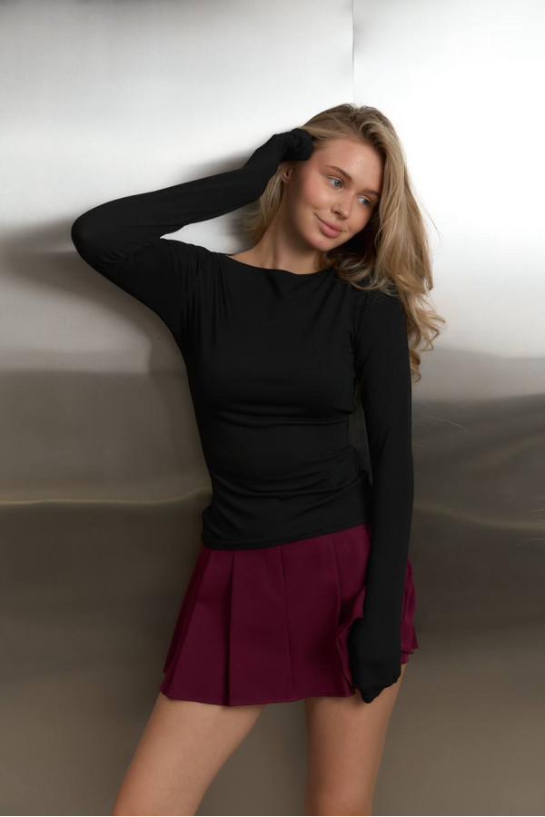 Базовий лонг чорного кольору 