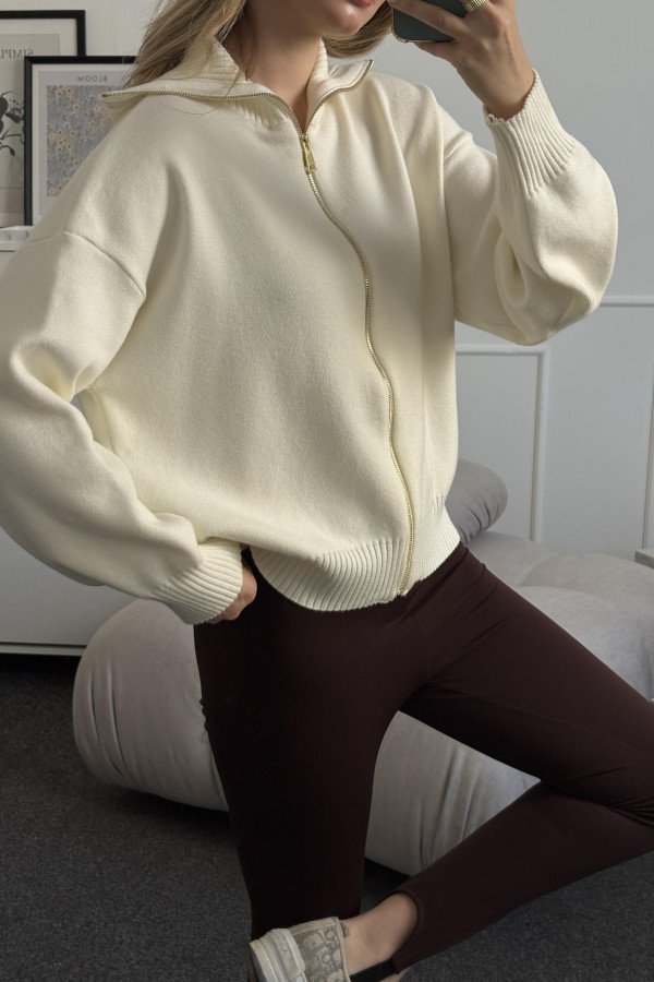 Светр Roxi молочний